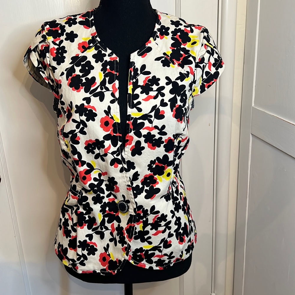 Elevenses cap sleeve blazer. Size 12
